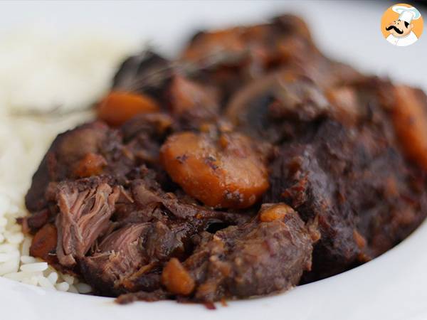 Boeuf Bourguignon tradicional: carne ao vinho estilo francês - foto 2