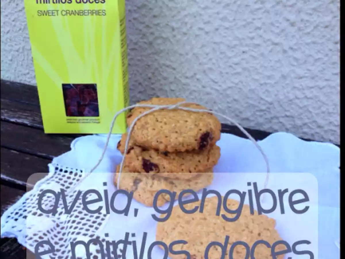 Bolachas de aveia, gengibre e mirtilos doces
