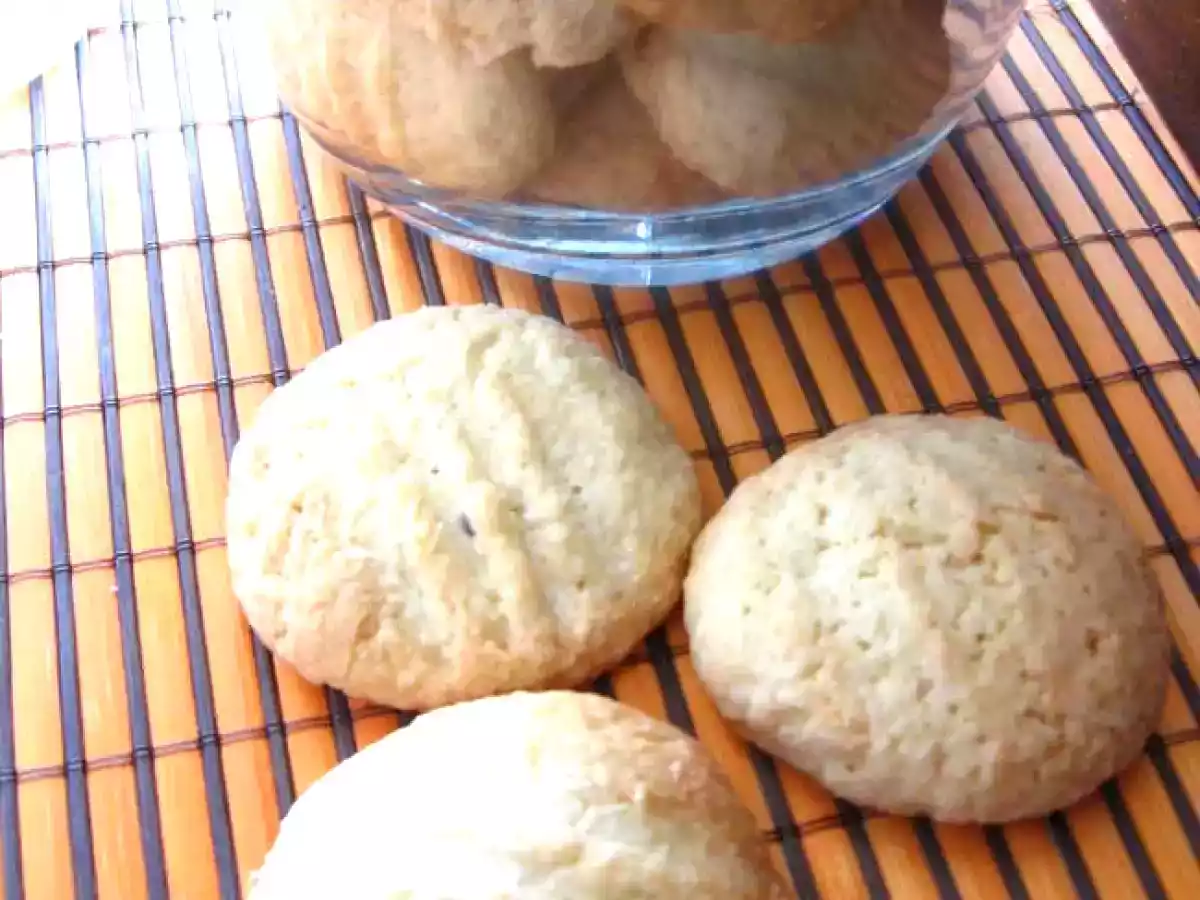 Bolachas de Claras com Coco