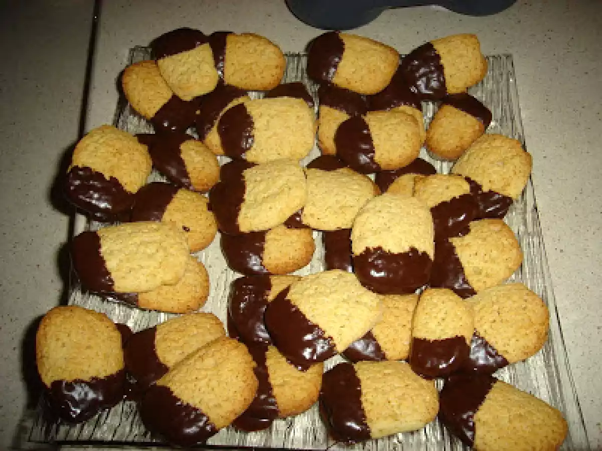 Bolachinhas de laranja com chocolate