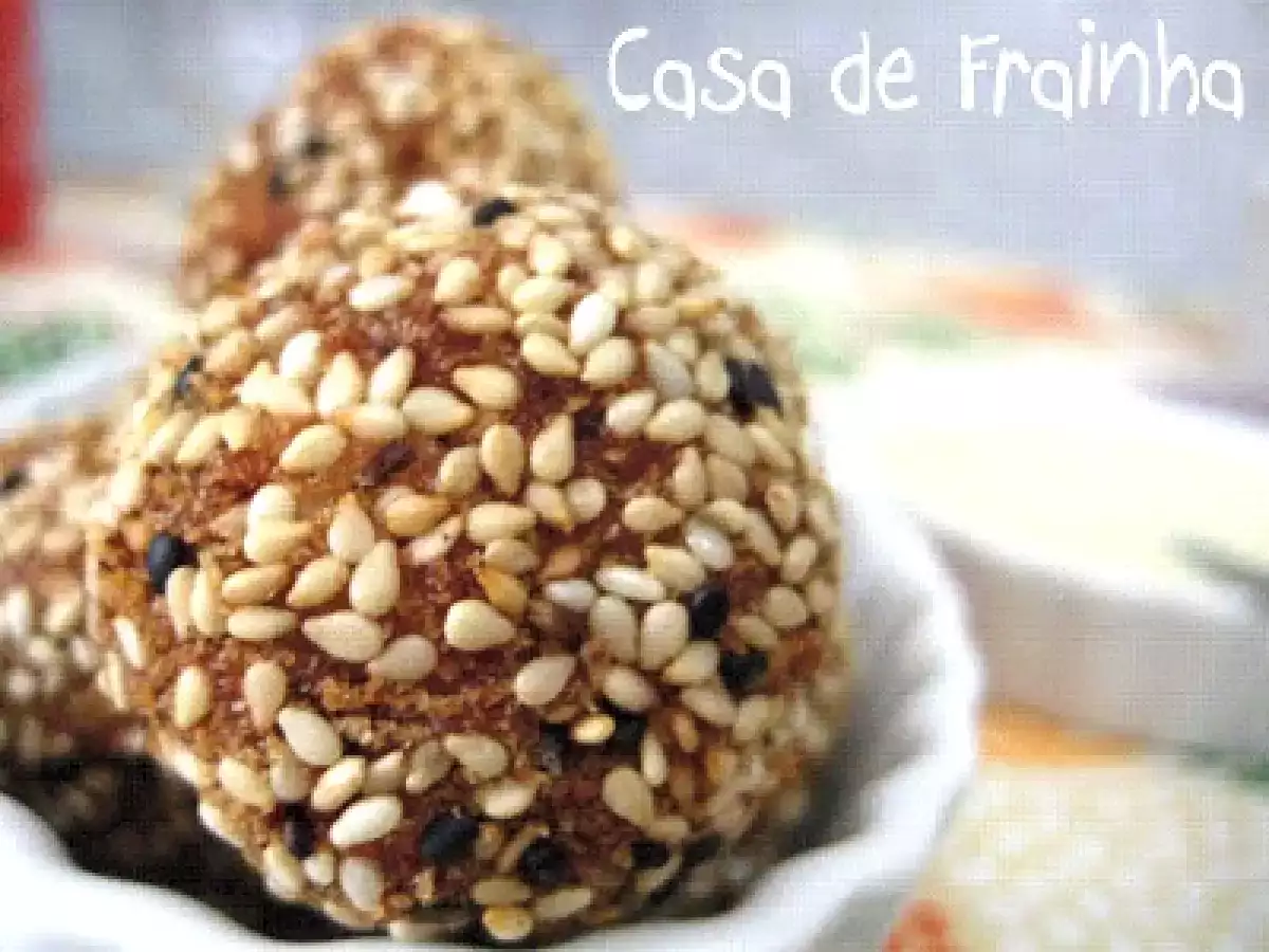 Bolinhas de Frango com Gergelim - foto 2