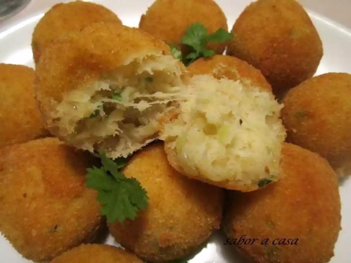 Bolinhas de peixe e queijo