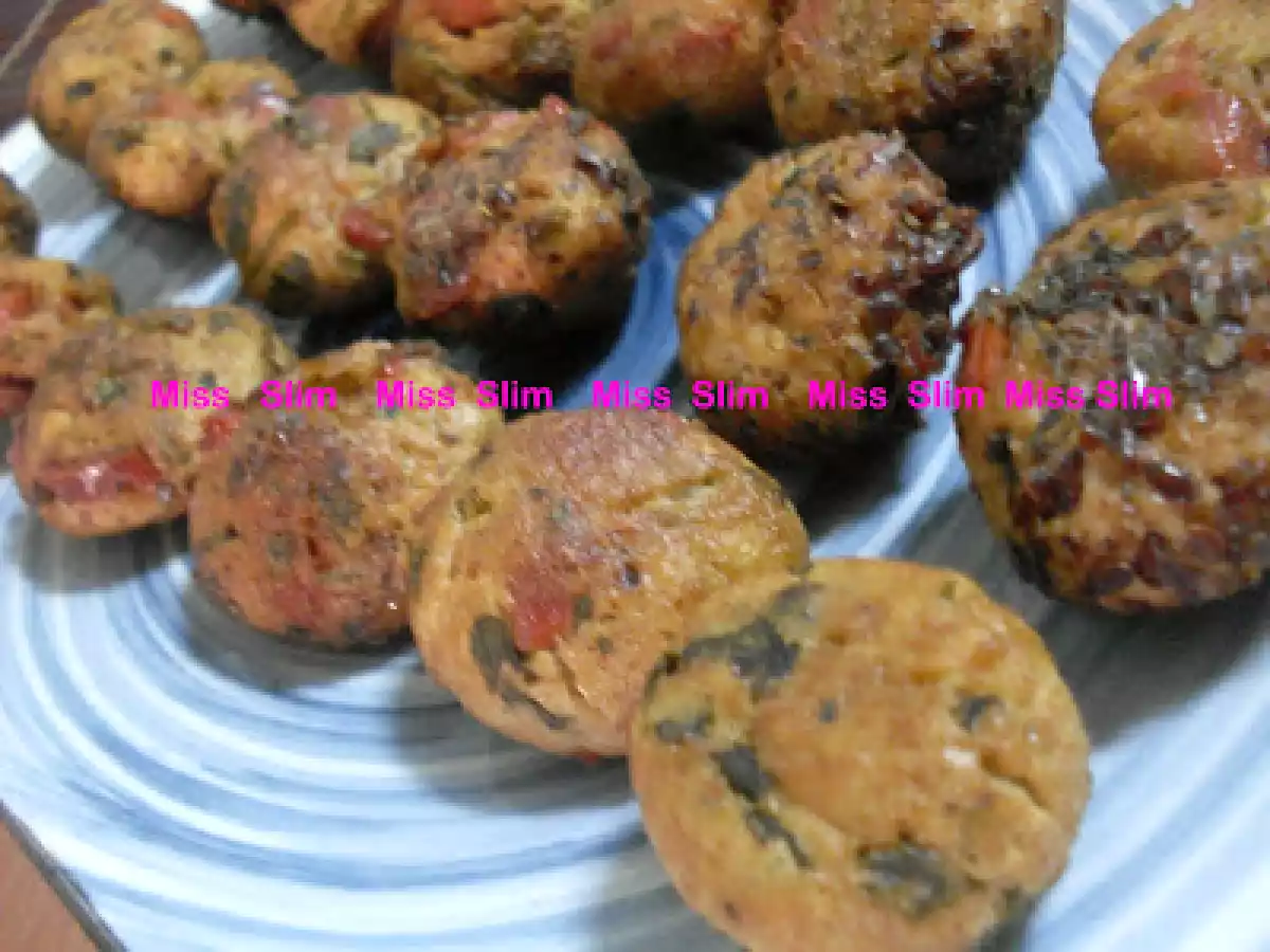 Bolinhas de Tofu com salsicha de soja