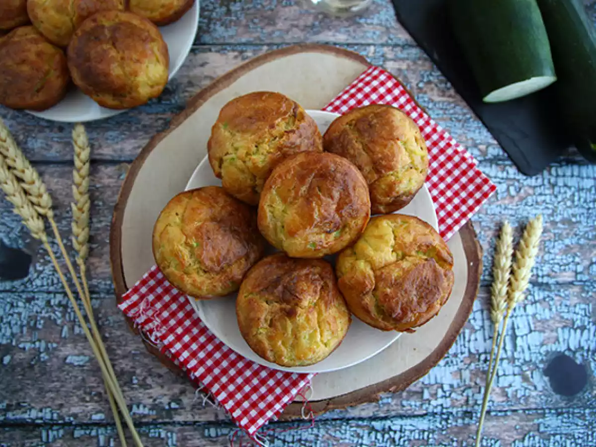 Bolinho de curgete e queijo (muffins salgado de abobrinha) - foto 2