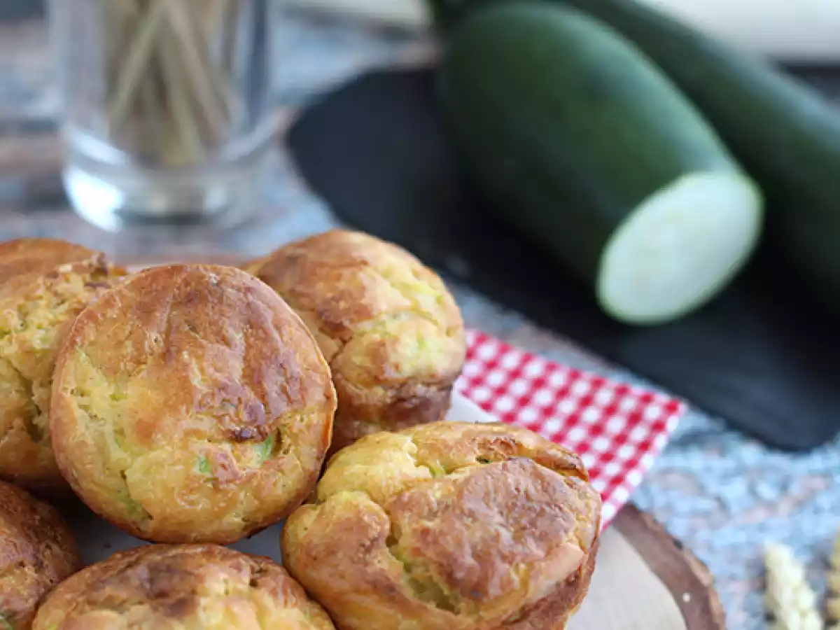 Bolinho de curgete e queijo (muffins salgado de abobrinha) - foto 3