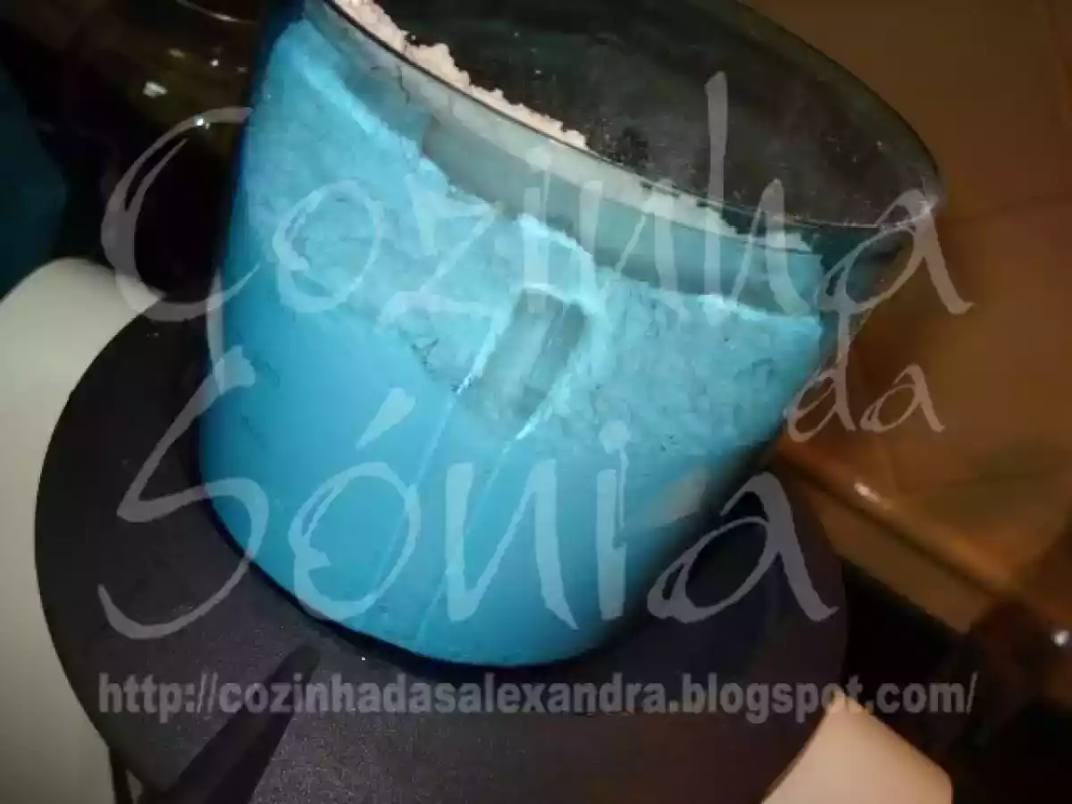 BOLINHOS, BOLINHOS. PELA ALMA DOS SEUS SANTINHOS. BROAS DE MEL, NOZES, AVELÃS E AMÊNDOAS - foto 6