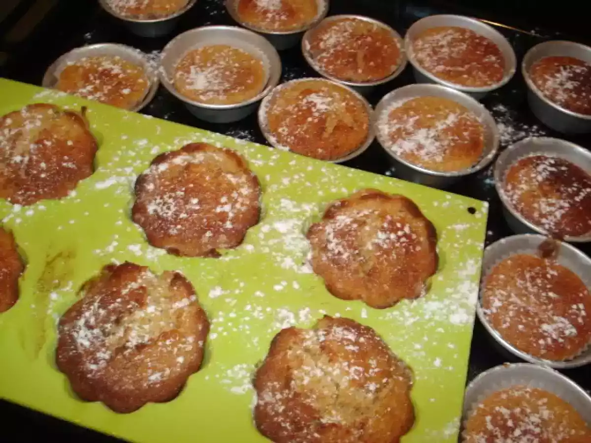 BOLINHOS DE IOGURTE COM COCO E AMENDOIM... - foto 5