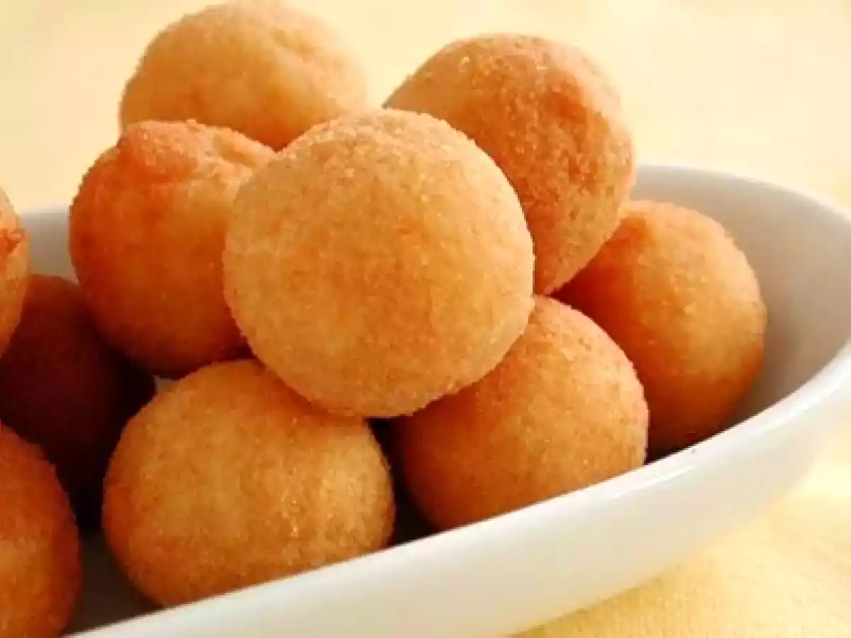 Bolinhos de Queijo Super Rápidos