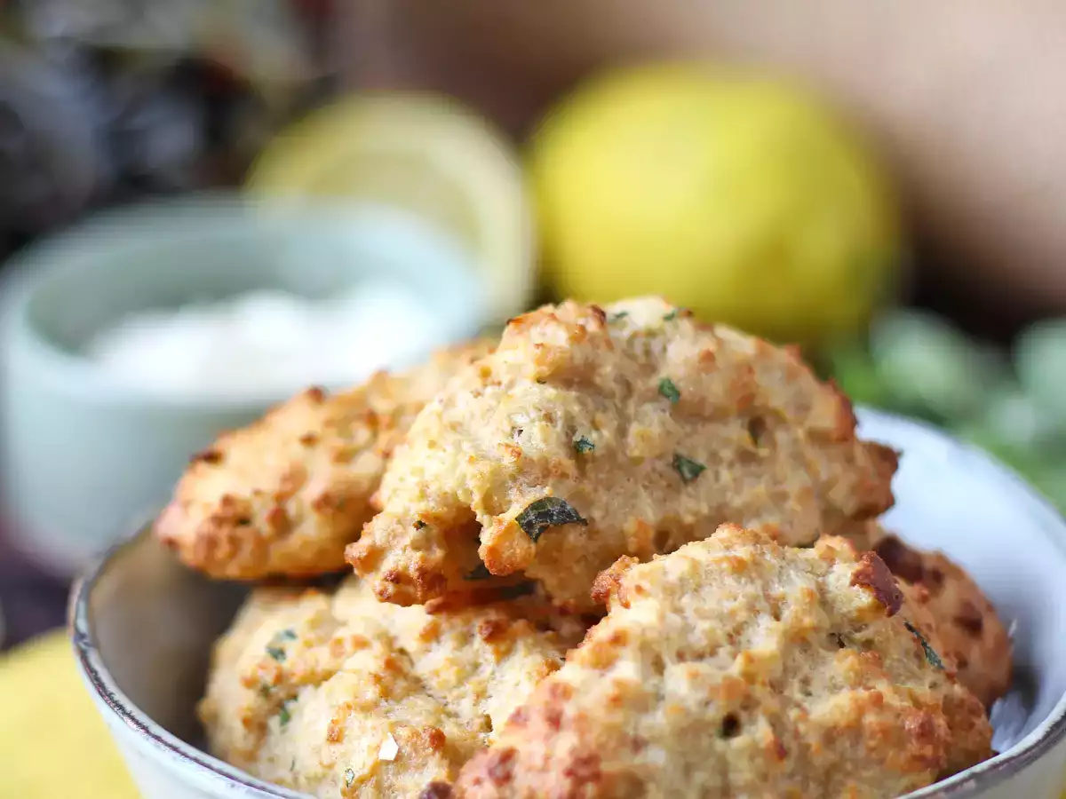 Bolinhos rústicos de limão na Air Fryer: receita crocante contra o desperdício - foto 5