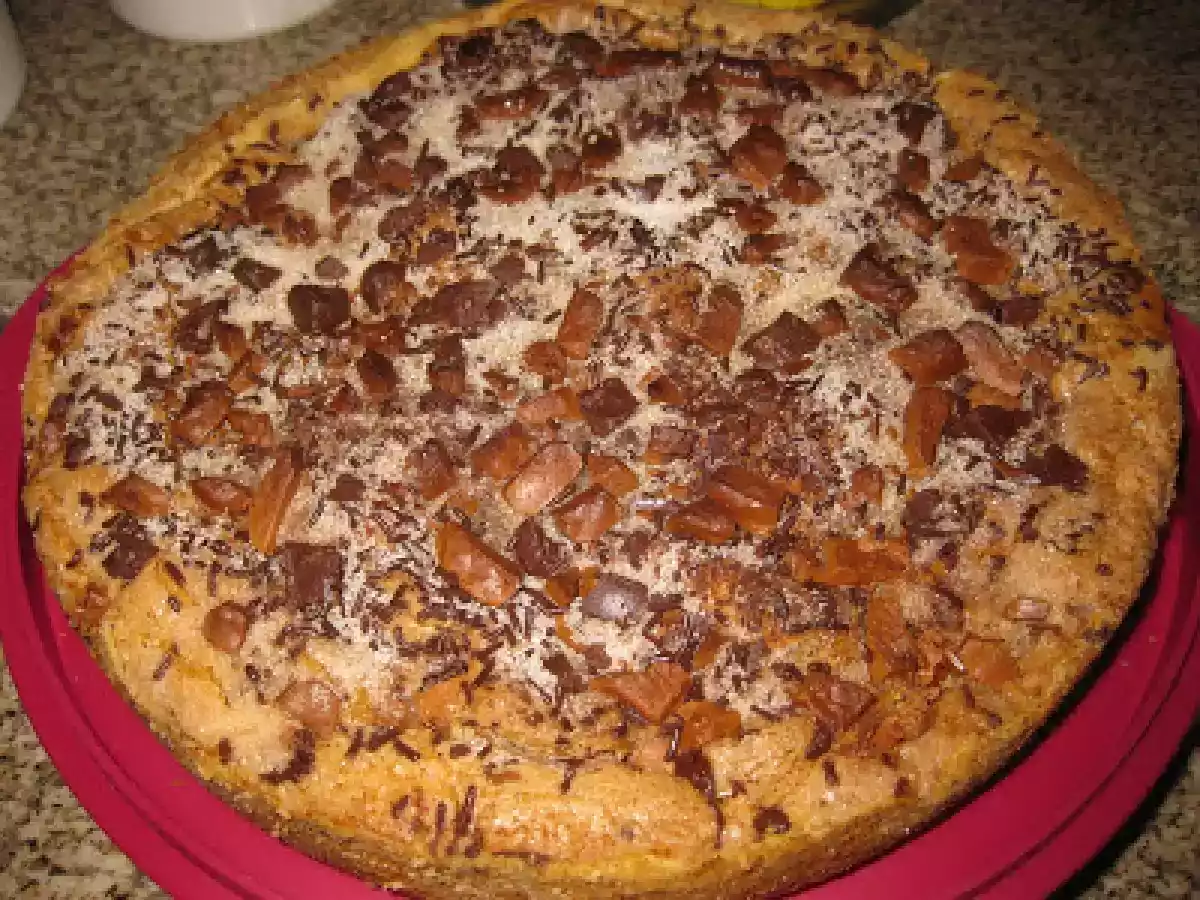 BOLO COM PEPITAS DE CHOCOLATE