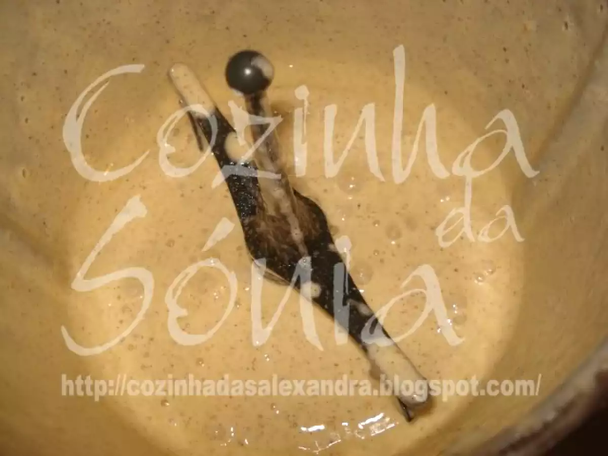 BOLO DA FRUTAS CARAMELIZADAS, AROMATIZADO DE CANELA E ERVA DOCE... - foto 10