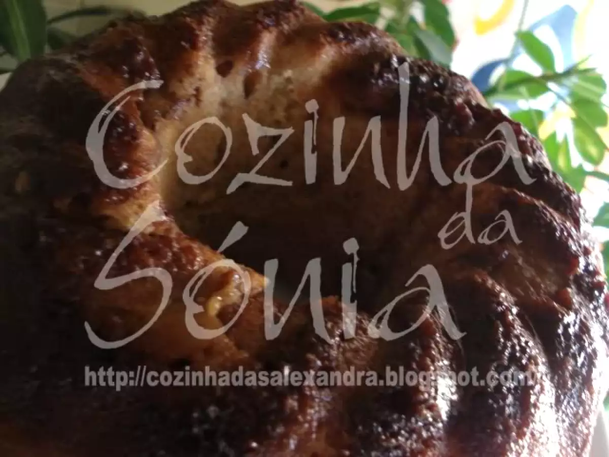 BOLO DA FRUTAS CARAMELIZADAS, AROMATIZADO DE CANELA E ERVA DOCE... - foto 15