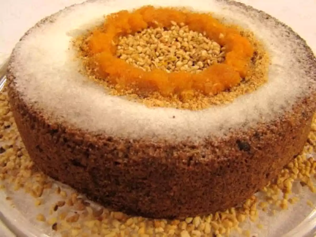 Bolo de abóbora e castanha de cajú