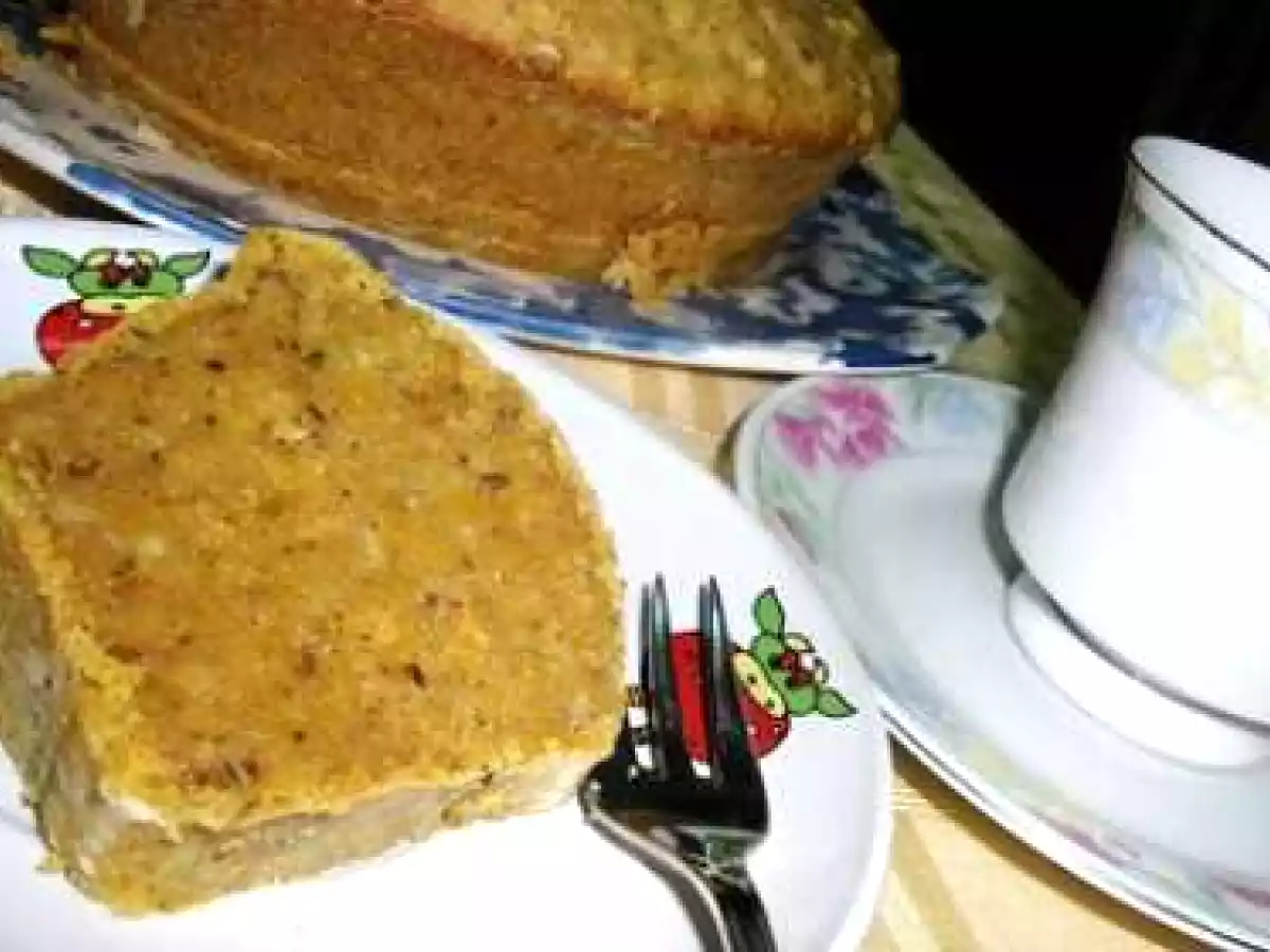 Bolo de abóbora e frutos secos - foto 3