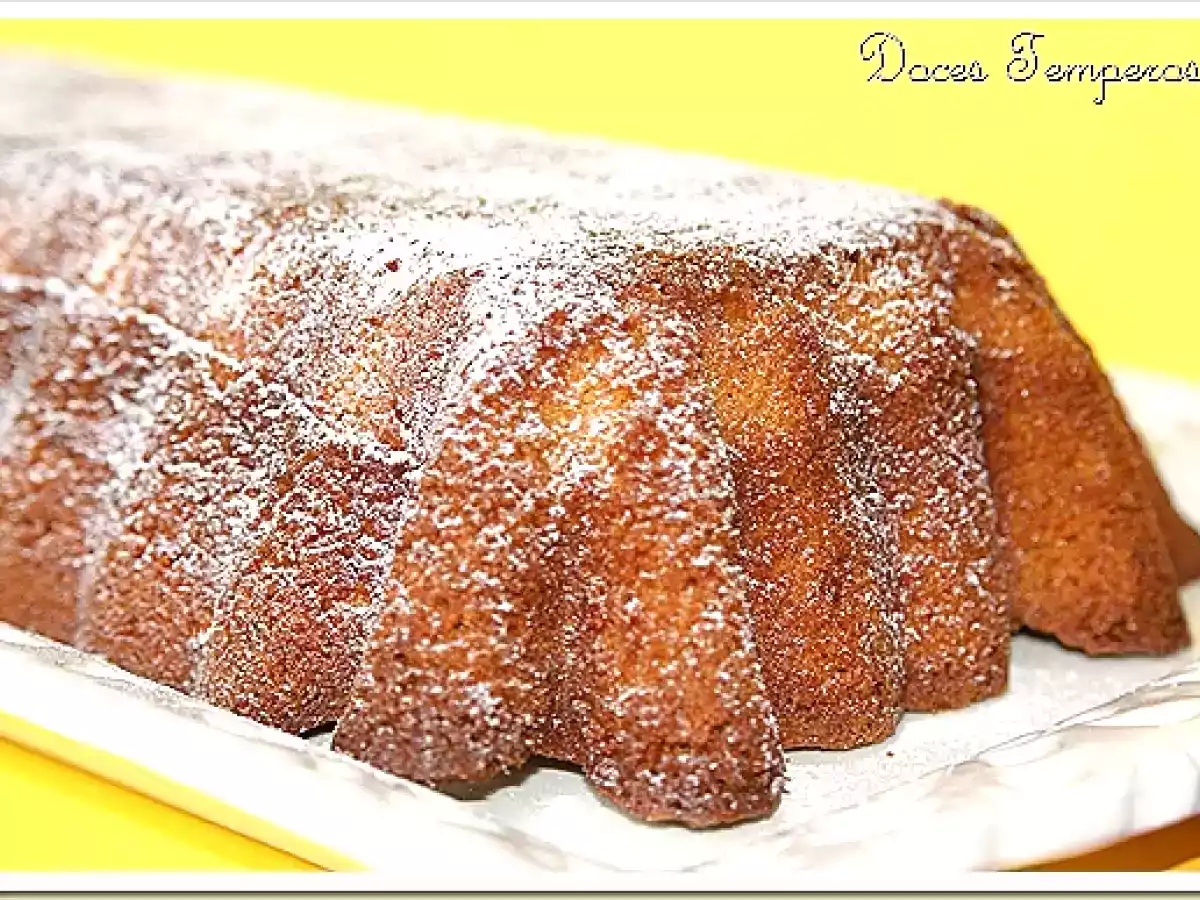 Bolo de Água Mel