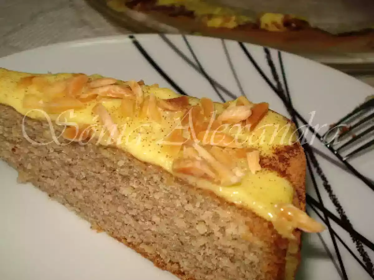 BOLO DE AMÊNDOA COM COBERTURA DE CREME DE CUSTARD, CANELA E AMÊNDOA TORRADA... - foto 14