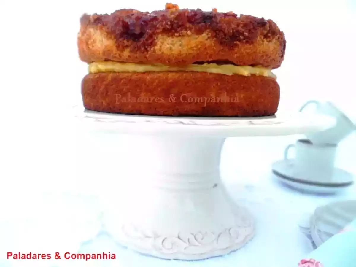 Bolo de Amêndoa e Banana Caramelizada - foto 2