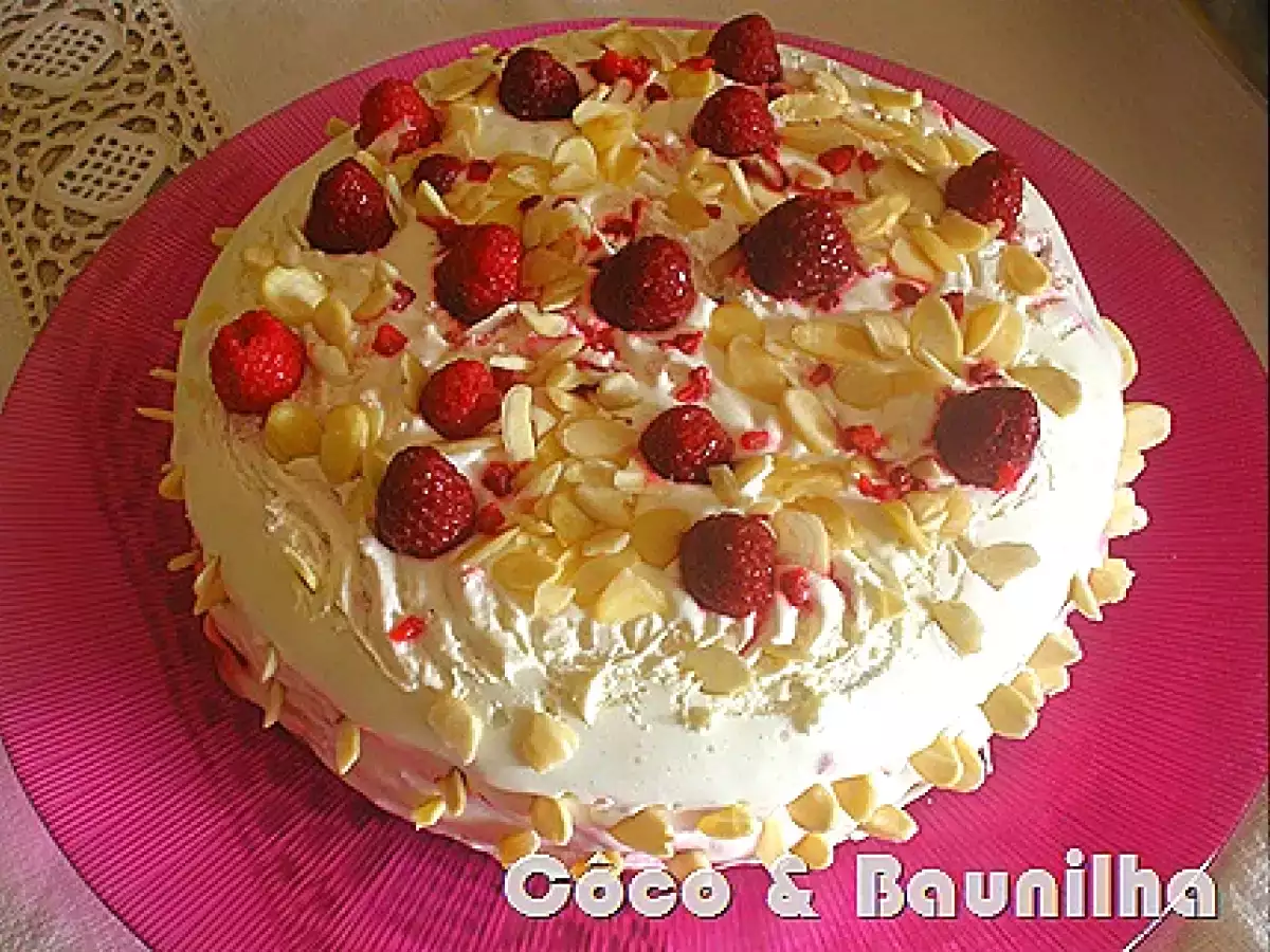 Bolo de Amêndoa, Framboesa e Mascarpone - foto 3