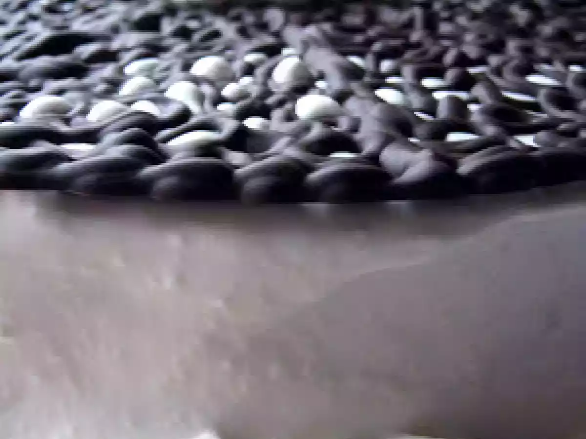 Bolo de Amêndoas com Doce de Leite e Pêssegos - foto 4