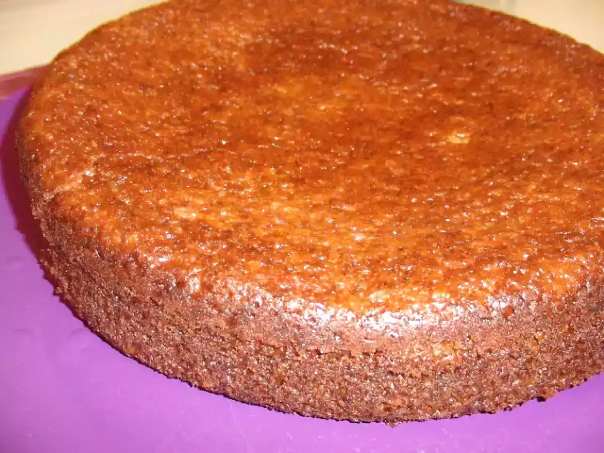 Bolo de ananás molhadinho