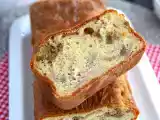 Bolo de azeitonas verdes com queijo e presunto, foto 1