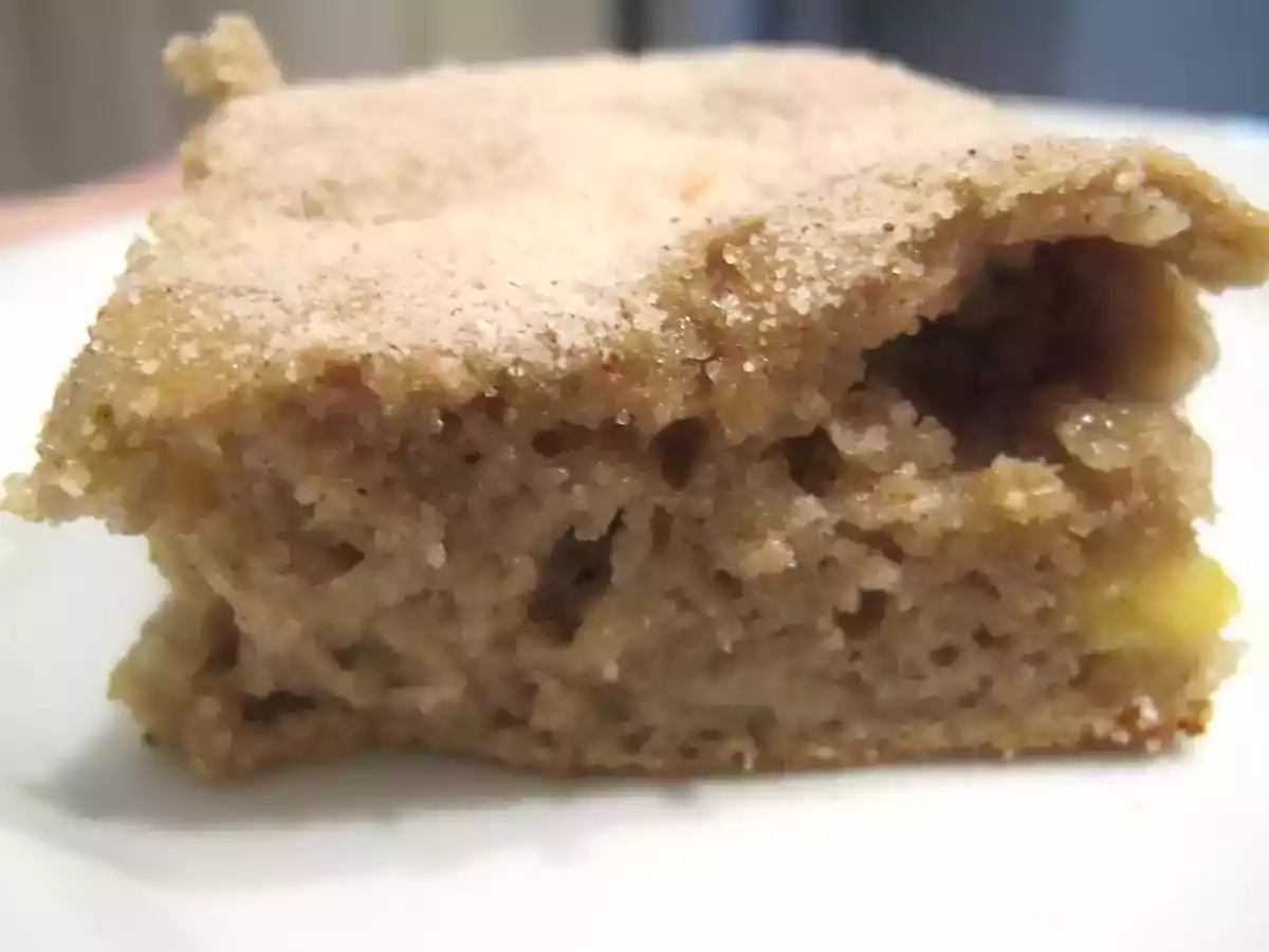 Bolo de banana com aveia, fácil e saboroso