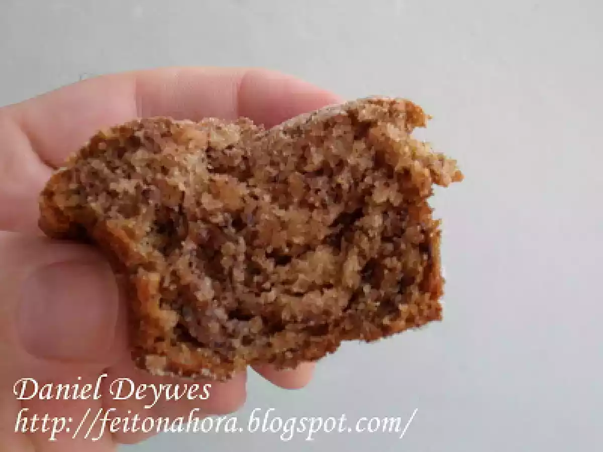 Bolo de Banana com nozes - foto 2