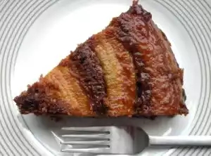 Bolo de banana e canela
