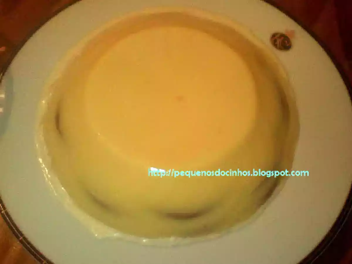 Bolo de Bolacha com Pudim