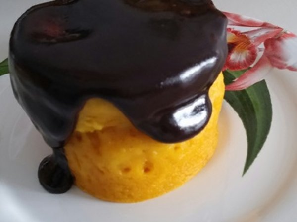 Bolo de caneca com cenoura Bolo de caneca com cenoura