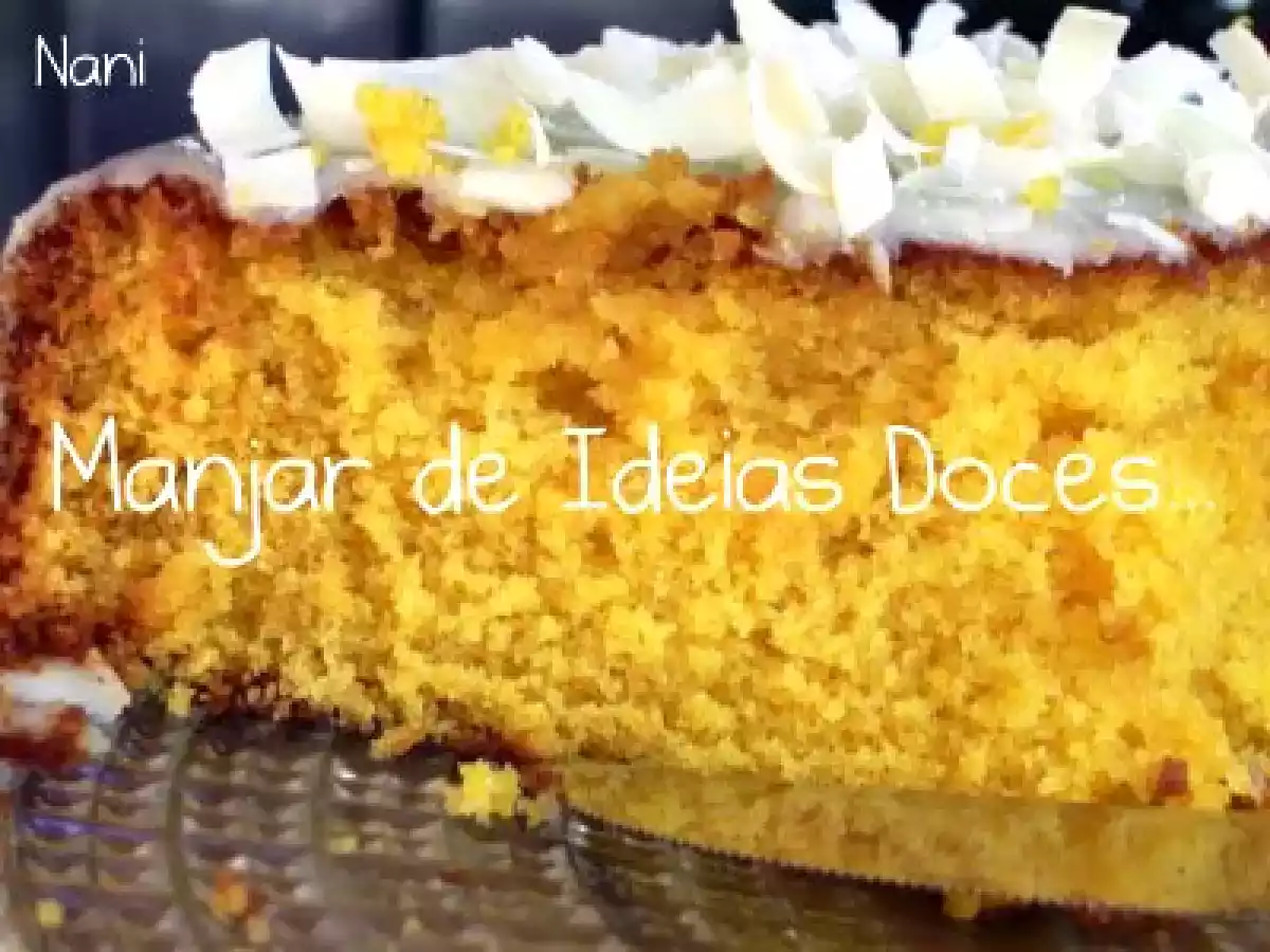 Bolo de Cenoura com Calda de Laranja e Cobertura de Chocolate Branco - foto 3