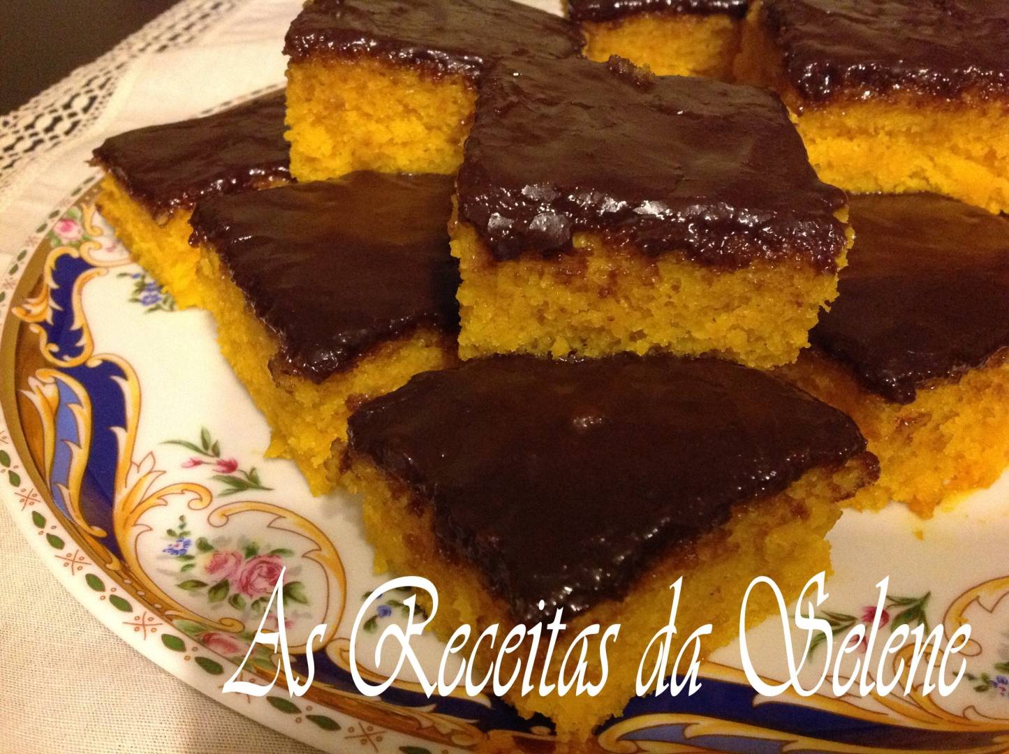 Bolo de cenoura, Receitas