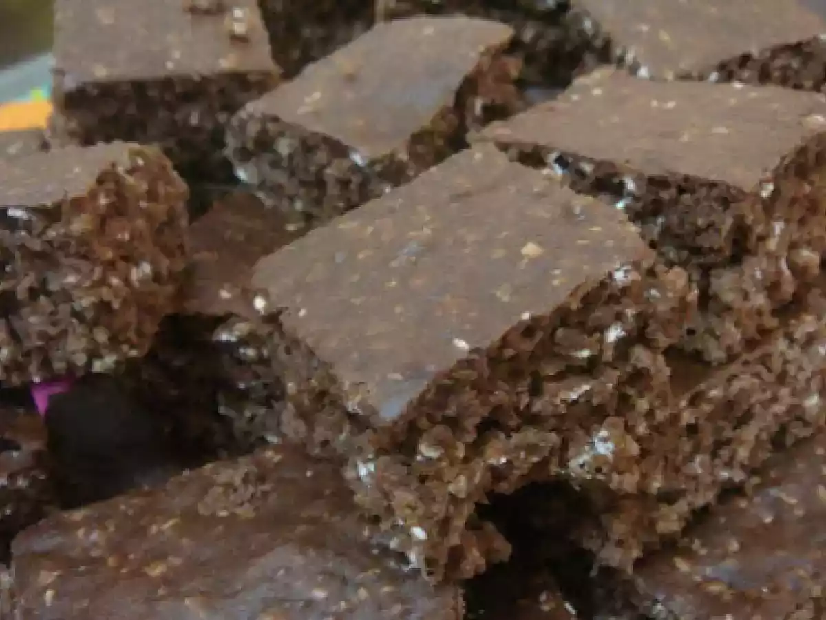 Bolo de chocolate com aveia - foto 2