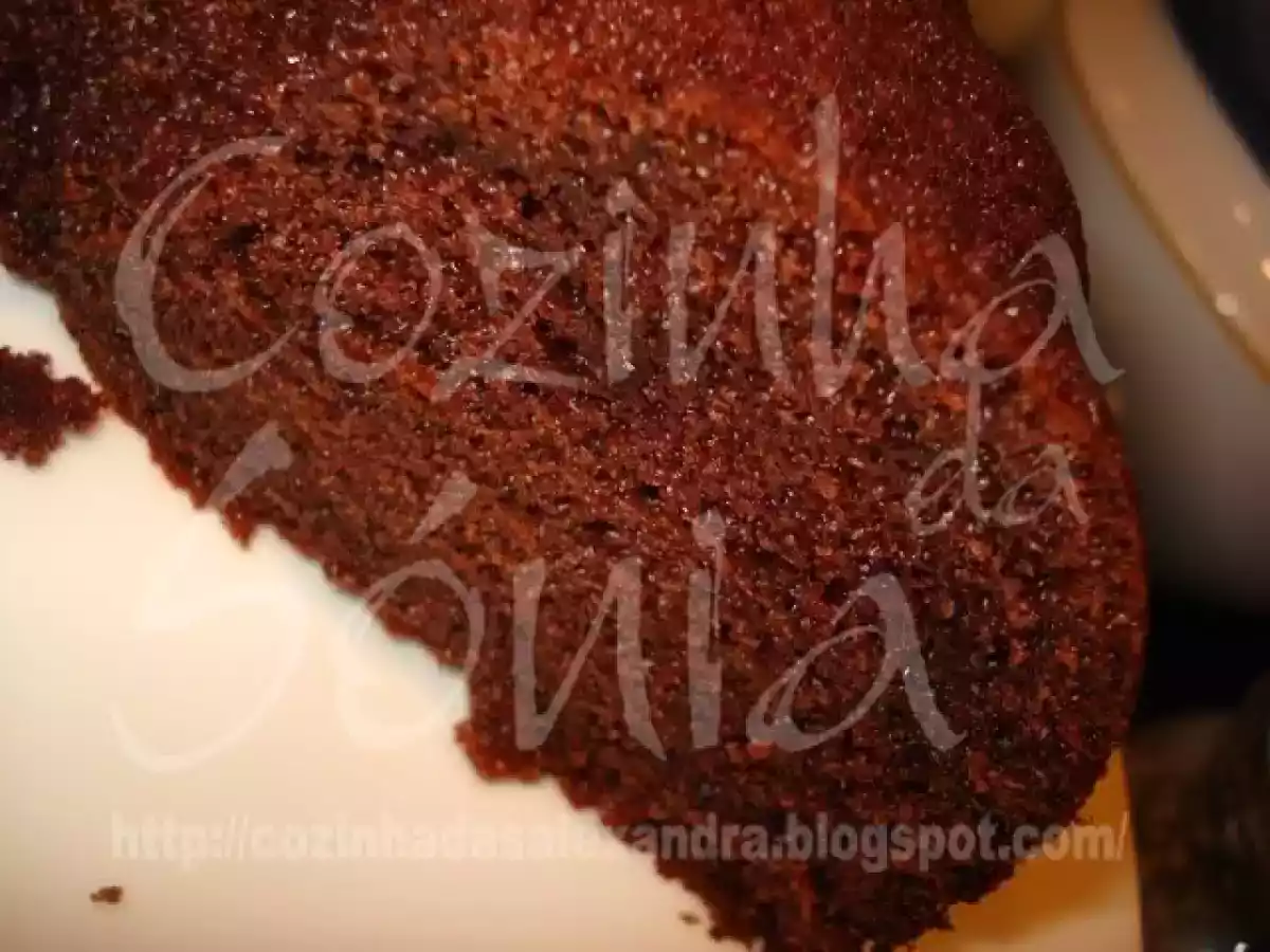 BOLO DE CHOCOLATE COM CERELAC... - foto 2