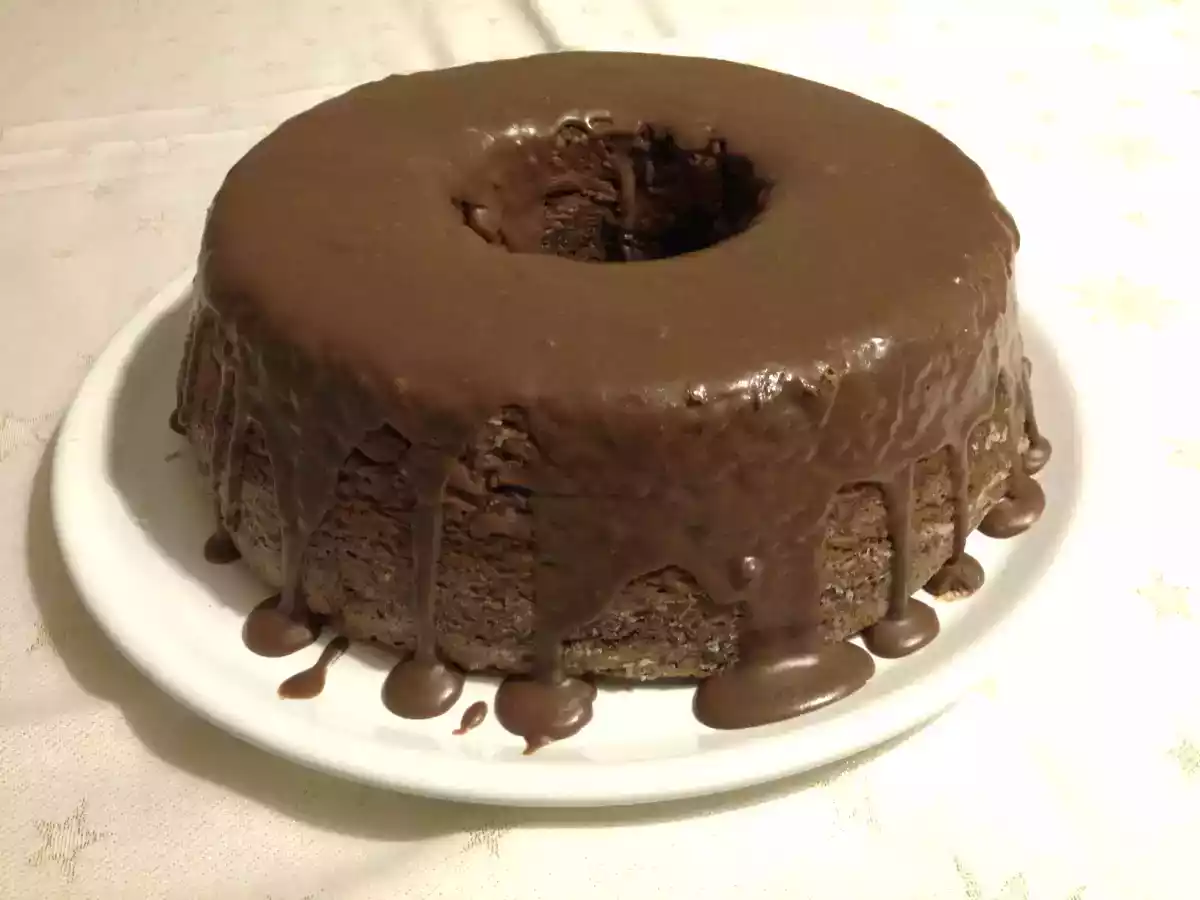 Bolo de Chocolate com Cobertura Milka - foto 2