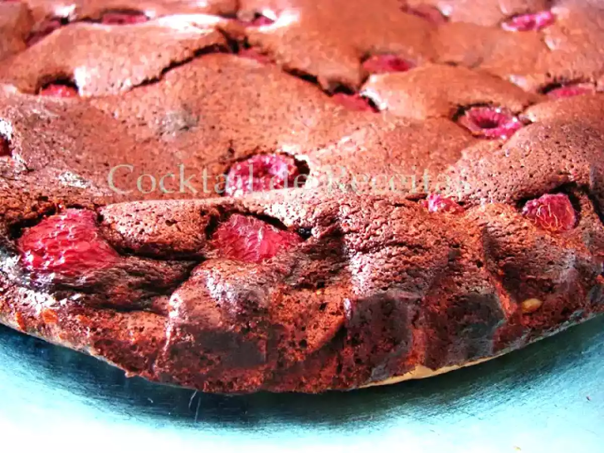 Bolo de Chocolate com Framboesas - foto 3