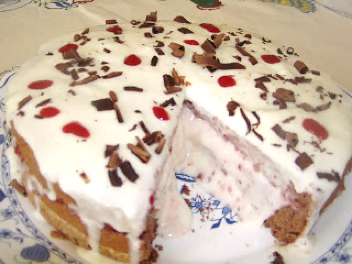 Bolo de chocolate com iogurte e doce de framboesa - foto 2