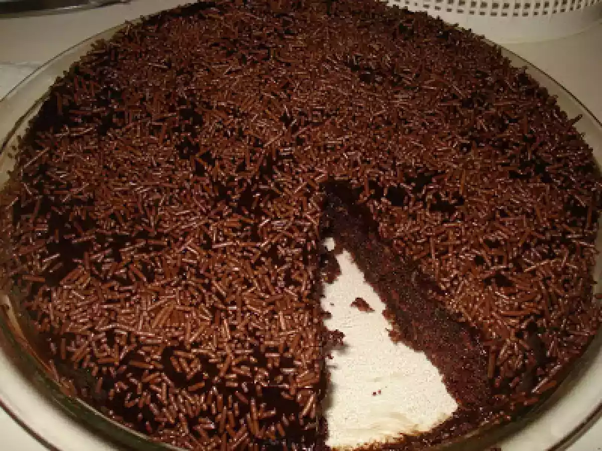BOLO DE CHOCOLATE DE GELADEIRA - foto 2