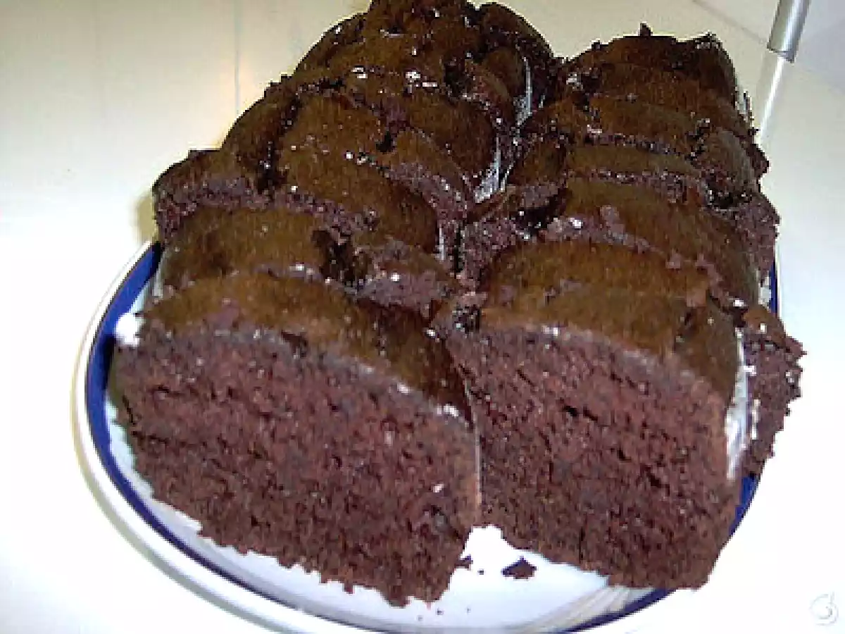 BOLO DE CHOCOLATE DE LIQUIDIFICADOR - foto 2