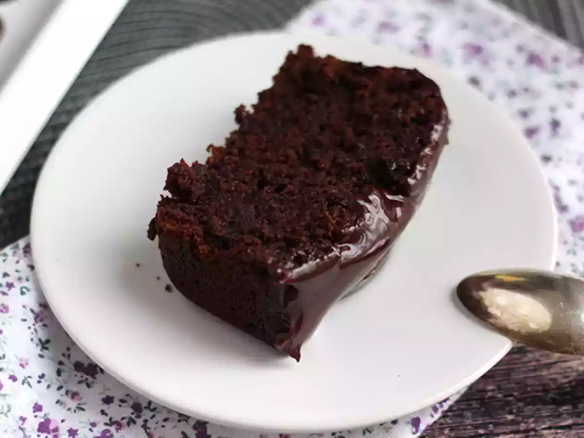 Bolo de chocolate feito com maionese - foto 4