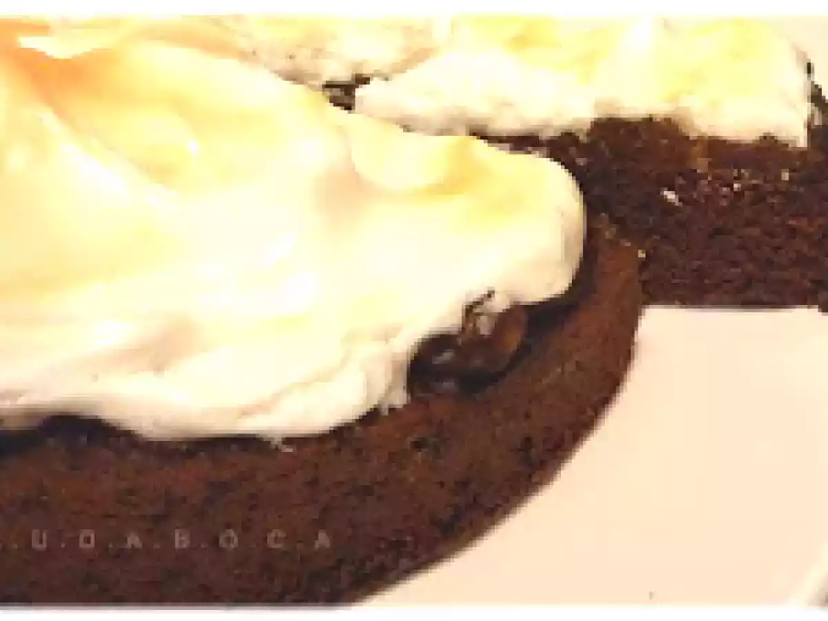 Bolo de chocolate merengado