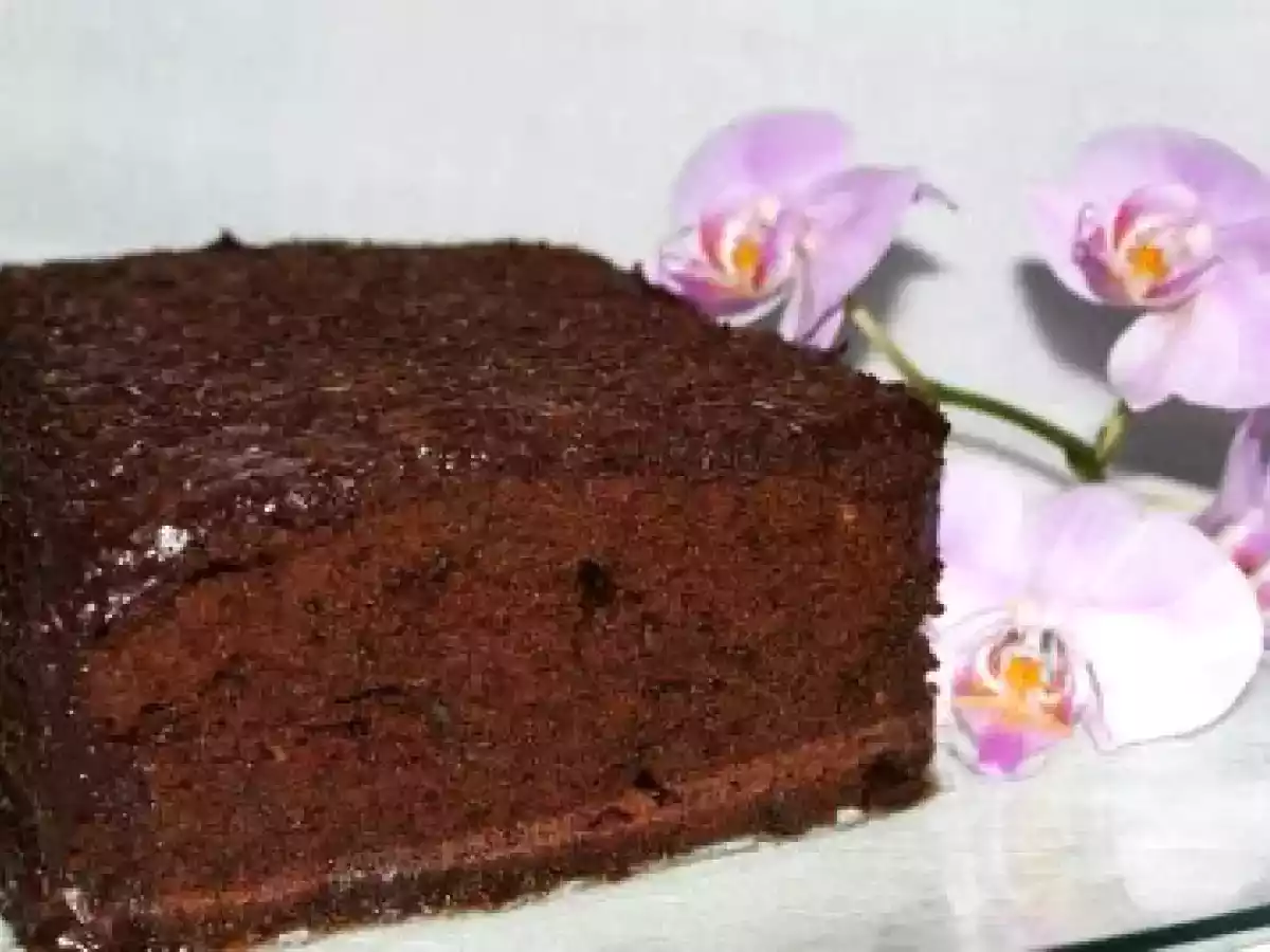 BOLO DE CHOCOLATE SEM OVOS