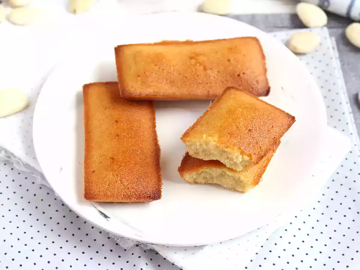 Bolo de claras e amêndoas (Financiers) - foto 2