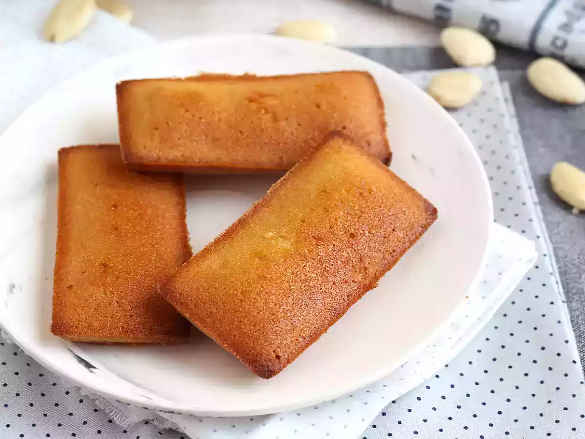 Bolo de claras e amêndoas (Financiers) - foto 3