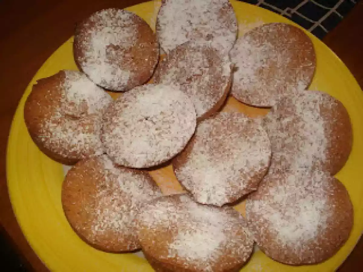 BOLO DE CLARAS E NOZES... - foto 2