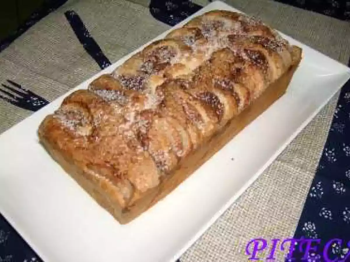 Bolo de claras, pêras e amêndoas