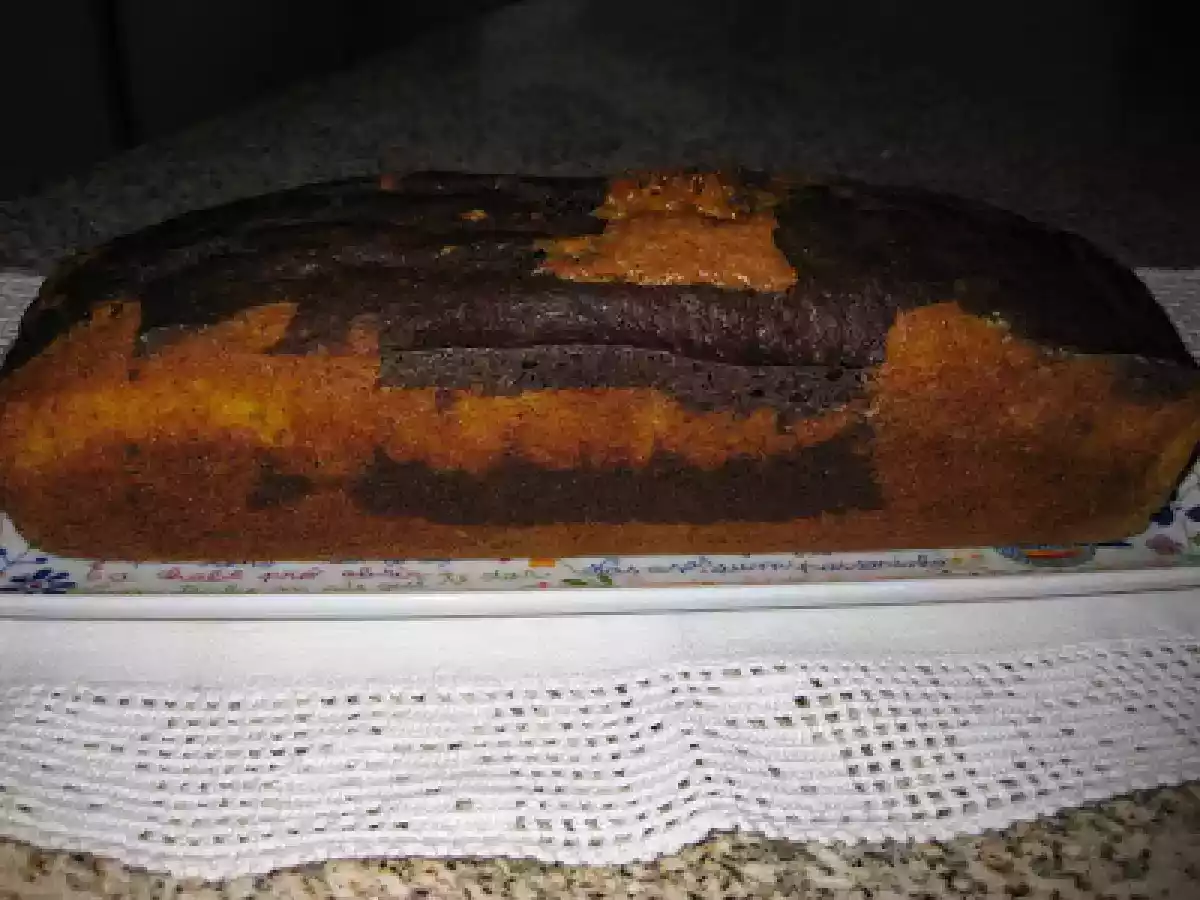 BOLO DE FARINHA CUSTARD / ALFARROBA E CASTANHAS BRASILEIRAS
