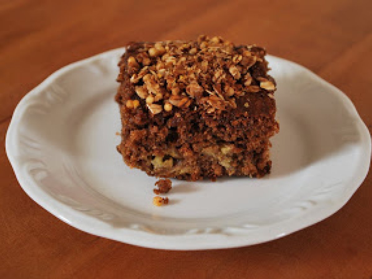 Bolo de fruta com granola