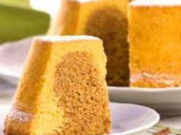 10 receitas de bolo de fubá sem ovo para adicionar ao seu menu