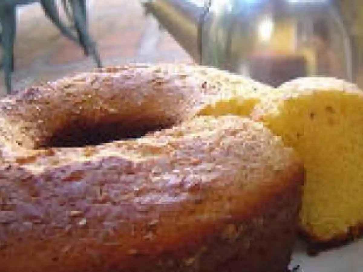 Bolo de fubá com queijo e goiabada A receita que deixa um gosti